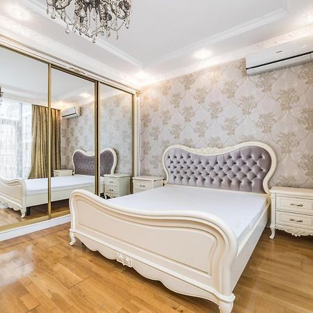 Gefest 2-Bedrooms Apartment With Terrace Одеса Екстериор снимка